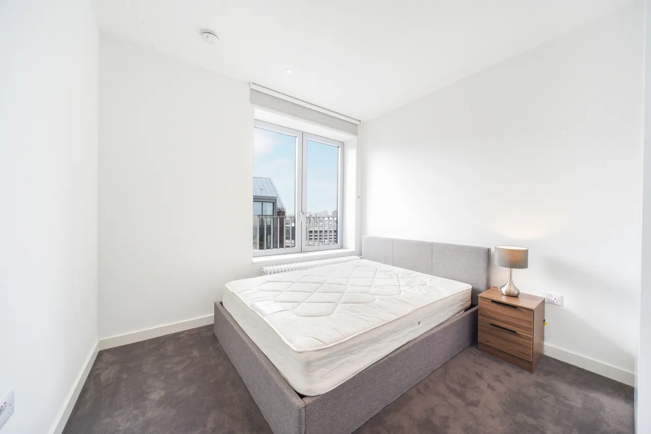 Goodluck Hope Walk, Orchard Place, Poplar, London, E14, photo 9