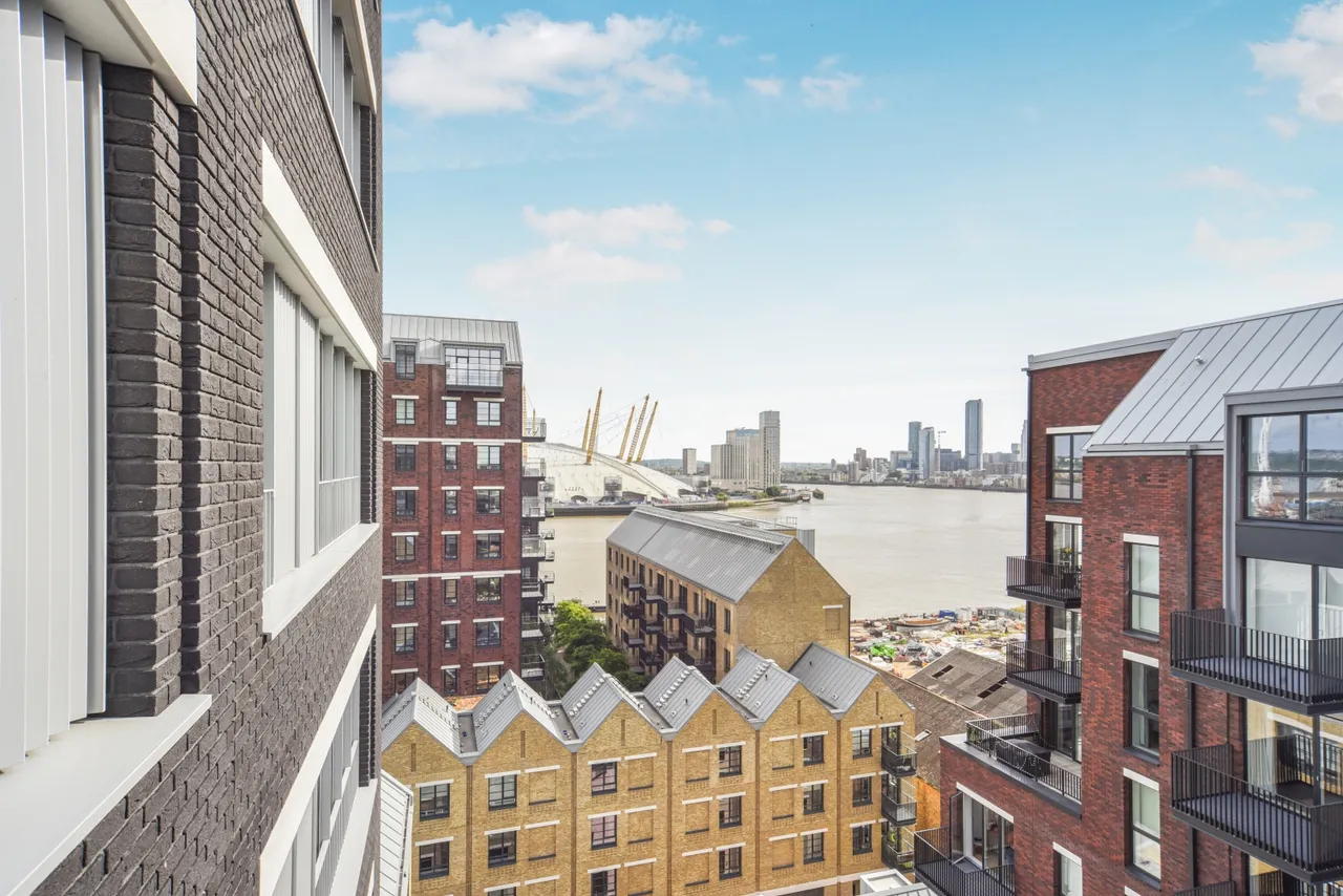 Goodluck Hope Walk, Orchard Place, Poplar, London, E14, photo 14