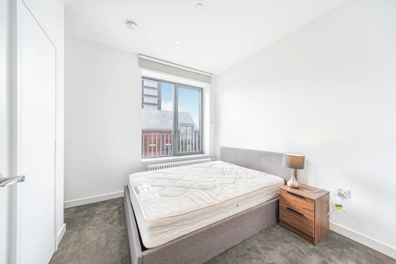 Goodluck Hope Walk, Orchard Place, Poplar, London, E14, photo 8