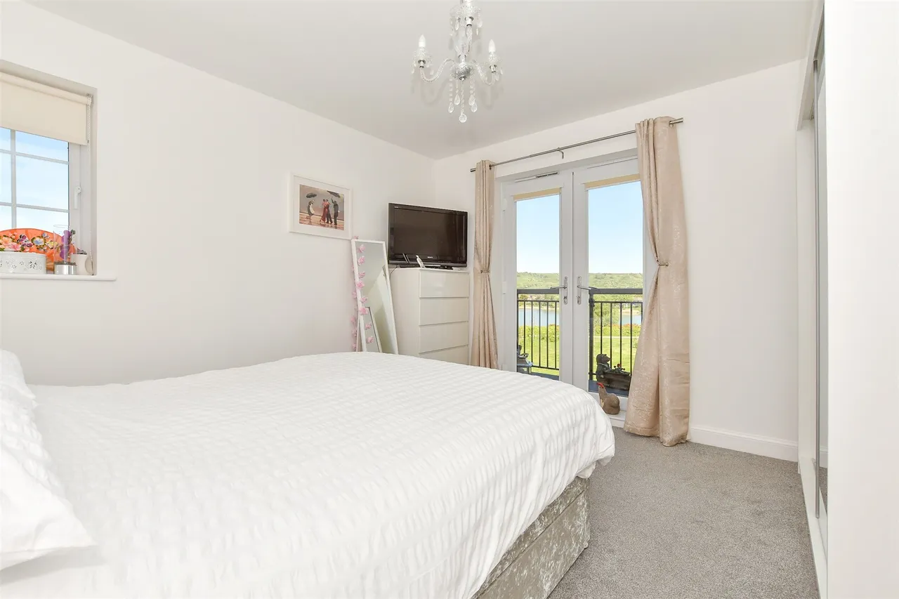 Maycock Place, Hythe, CT21, photo 5