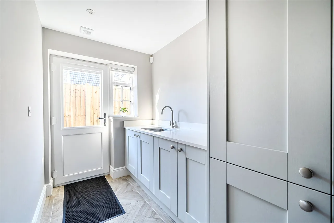 Heather Ridge Close, Ashley Heath, Ringwood, Dorset, BH24 2NL, photo 17