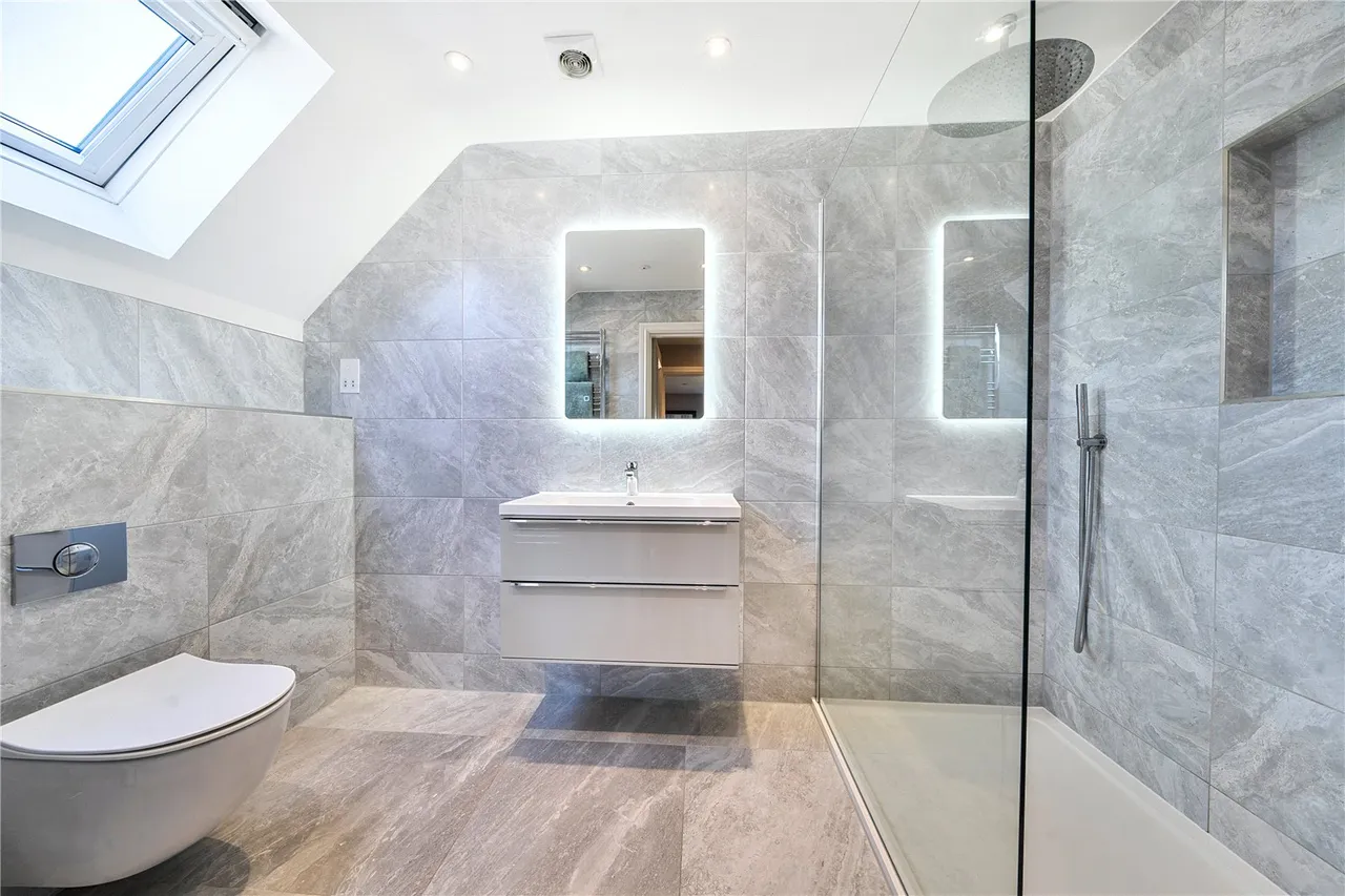 Heather Ridge Close, Ashley Heath, Ringwood, Dorset, BH24 2NL, photo 11