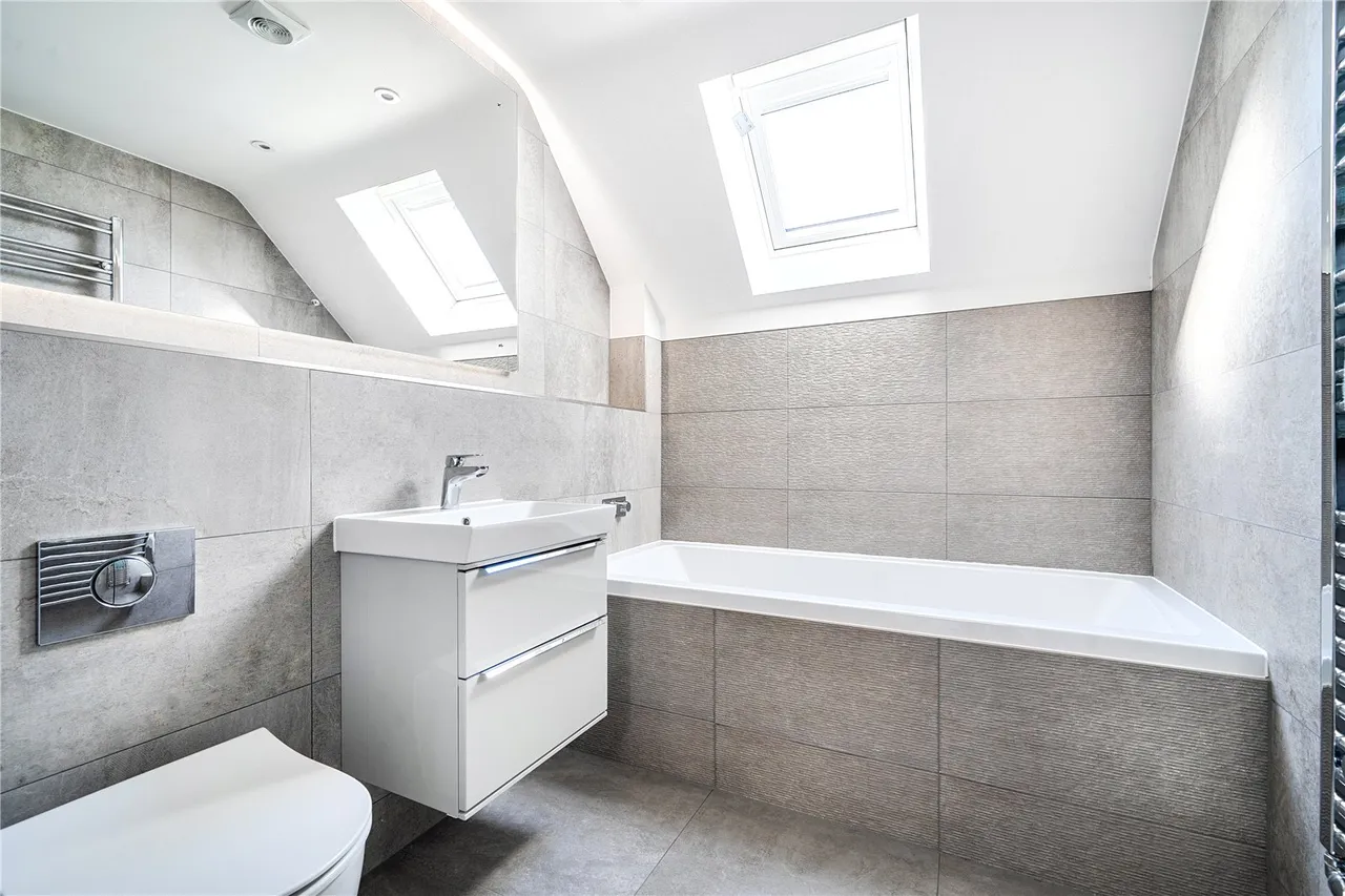 Heather Ridge Close, Ashley Heath, Ringwood, Dorset, BH24 2NL, photo 16