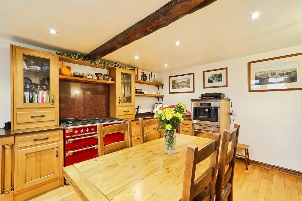 Hey Top, Oldfield, Keighley, photo 3