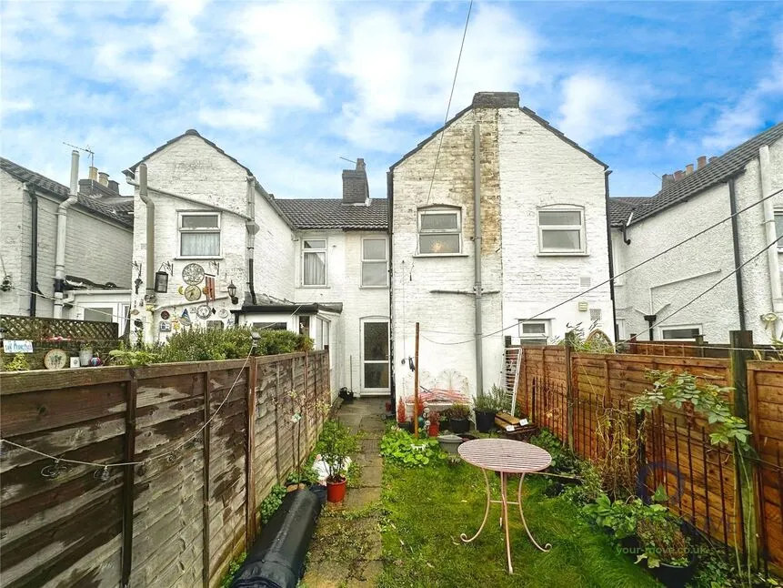 Thornhill Place, Maidstone, Kent, ME14, photo 11