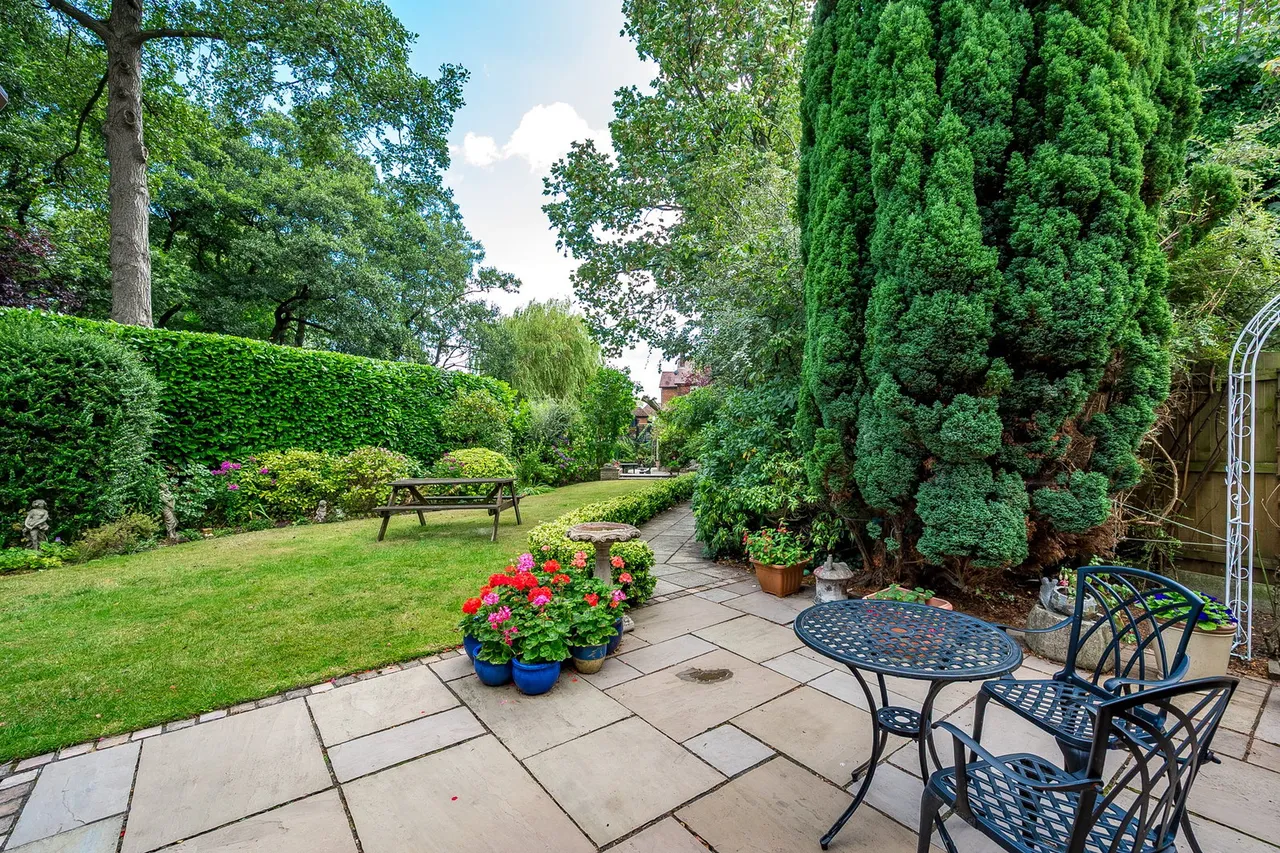 Kedleston Green, Offerton, Stockport, SK2 5DQ, photo 4