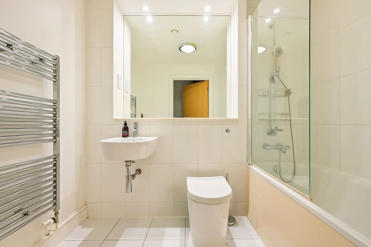 101 Mercury House, 2 Jude Street, London, photo 3
