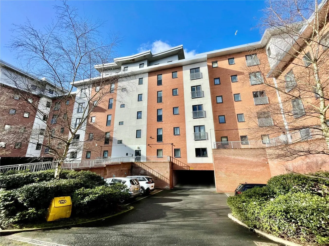 2 bed flat for sale, Lumen Court, Preston, PR1