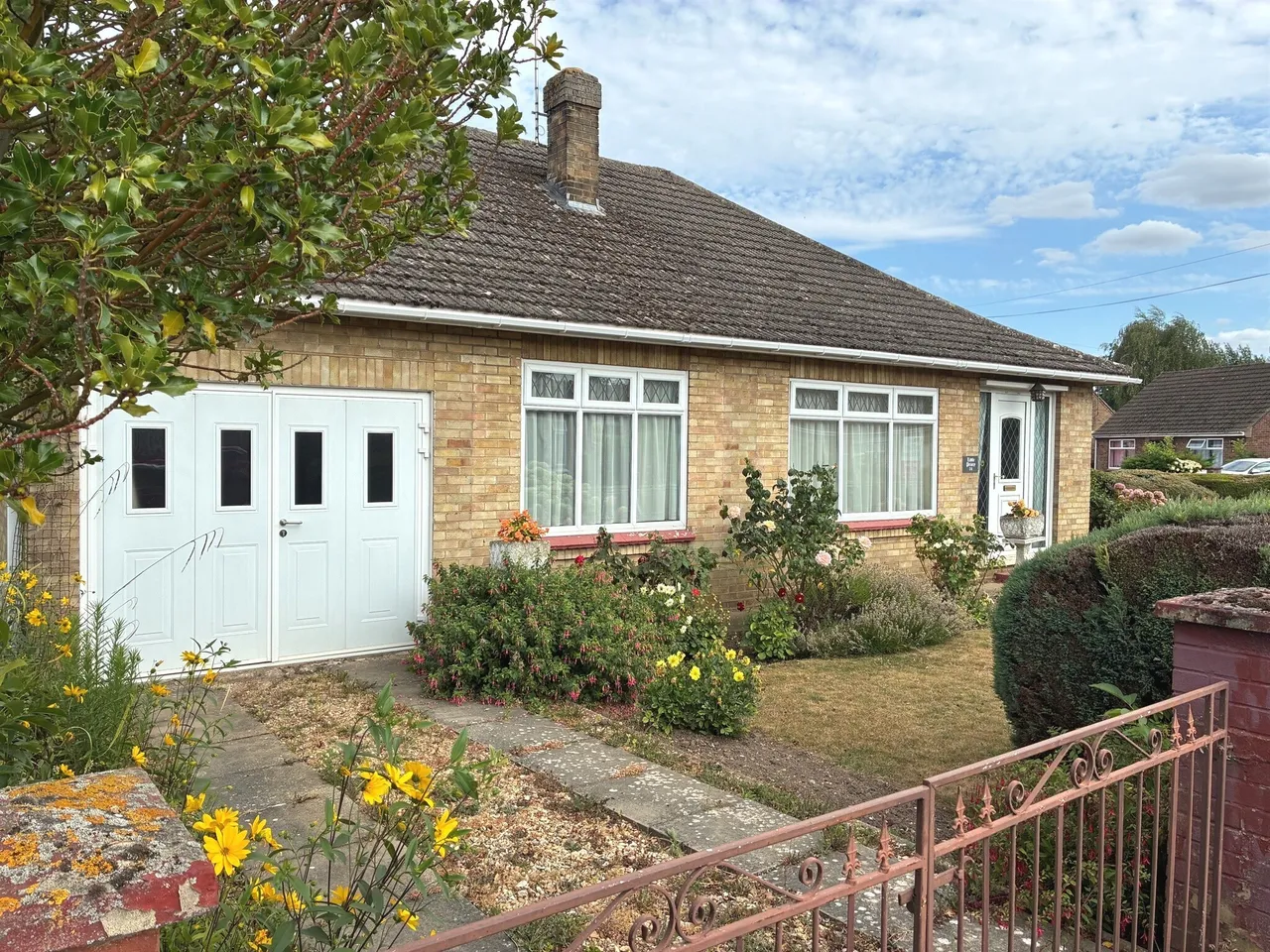 3 bed house for sale — The Chase, Leverington Road, Wisbech