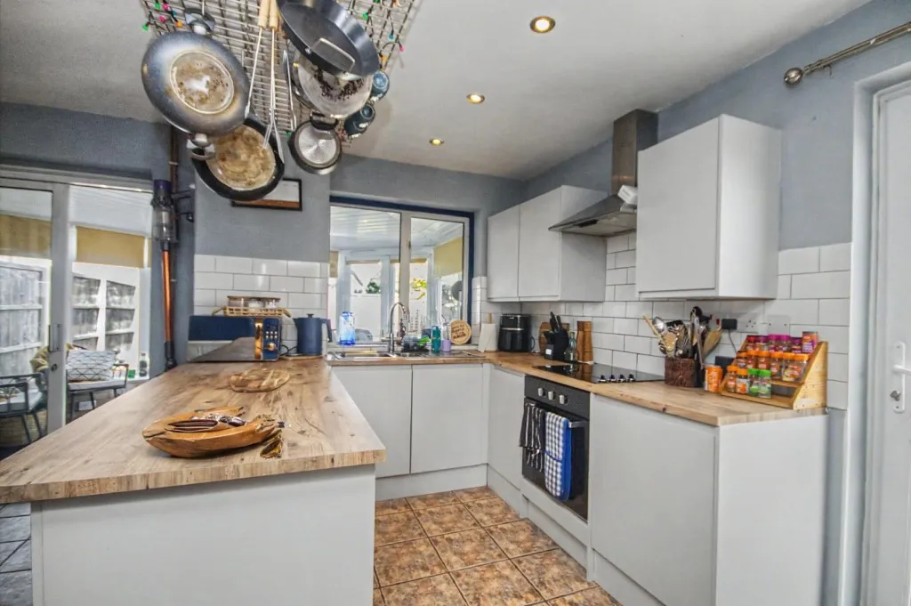 Highfields, Towcester, photo 5