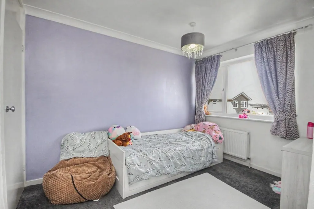 Highfields, Towcester, photo 9