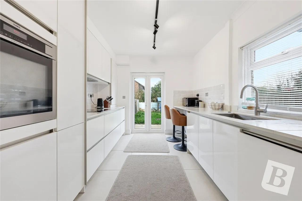 Henry Road, Chelmsford, Essex, CM1, photo 4