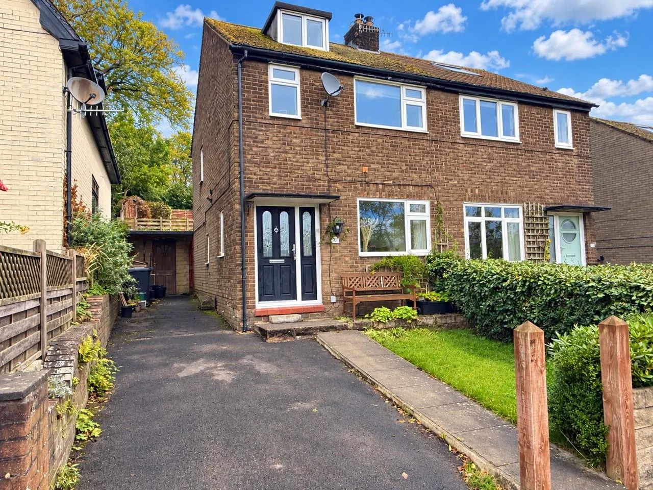 2 bed house to rent, Watford Road, New Mills, SK22
