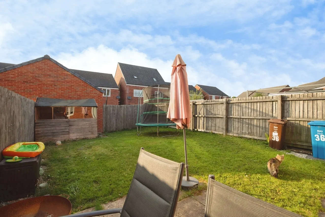 Cherry Avenue, Radcliffe, M26, photo 15