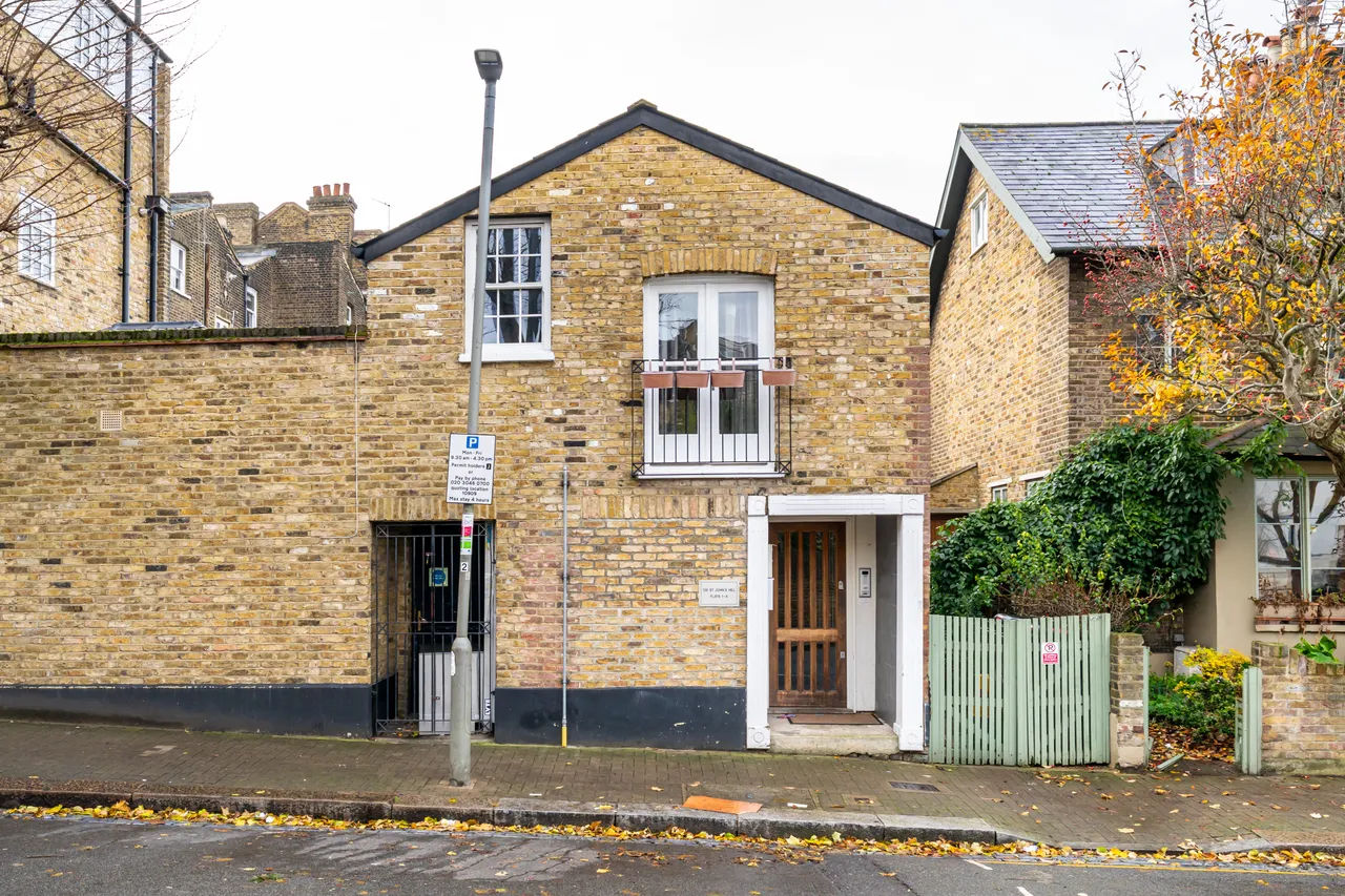 1 bed flat for sale — St. John's Hill, London, SW11