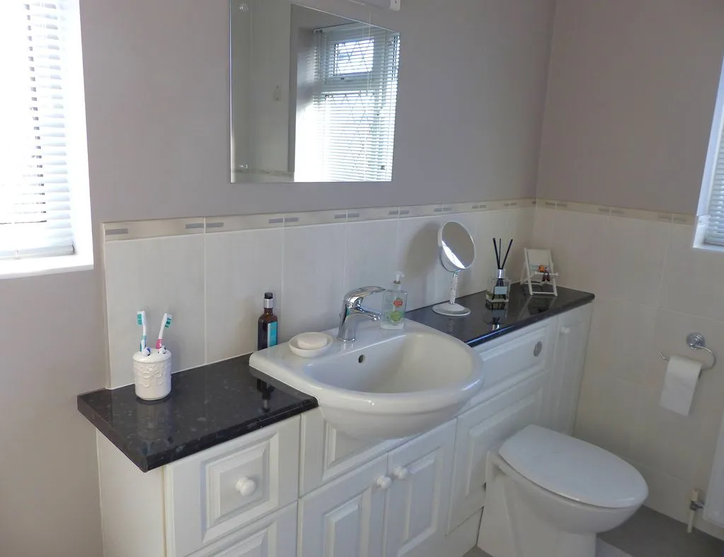 Waborne Road, Bourne End SL8 5LQ, photo 11