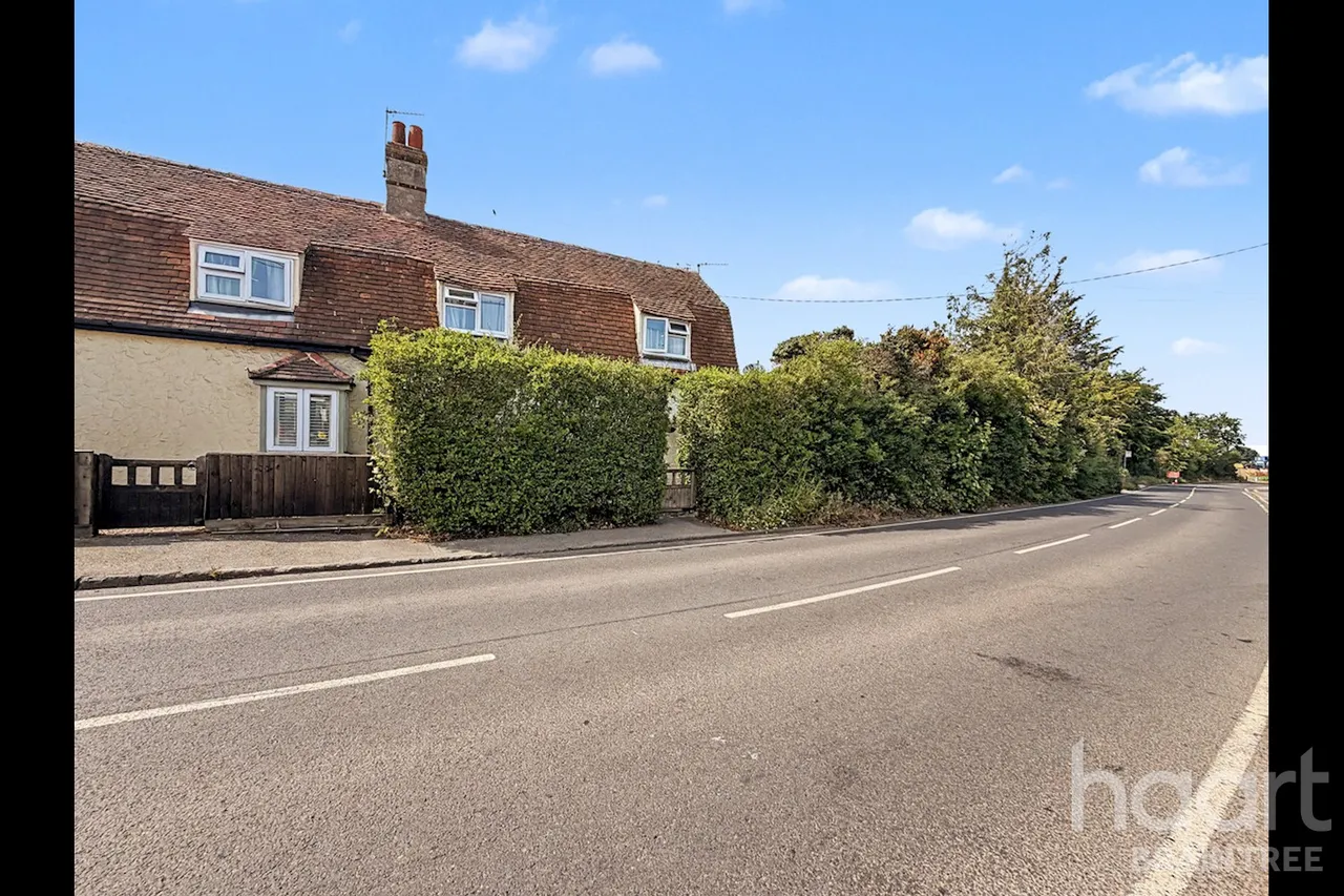 Panfield Lane, CM7, photo 16