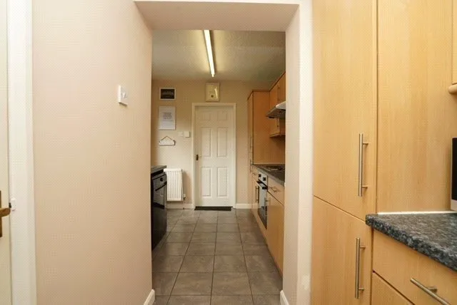 Mansfield Road, Selston, NG16, photo 4