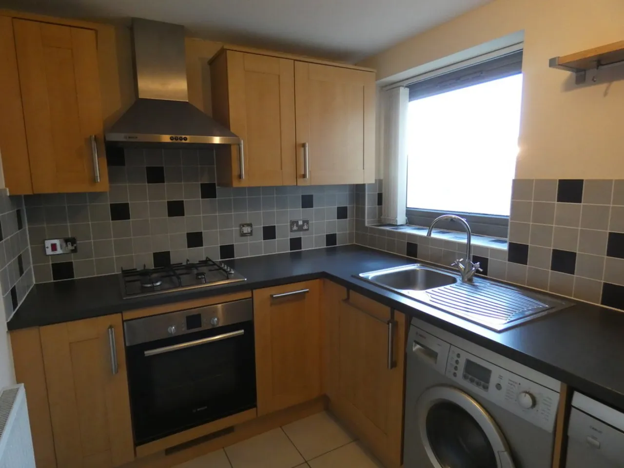 Broughton, Milton Keynes, MK10, photo 2