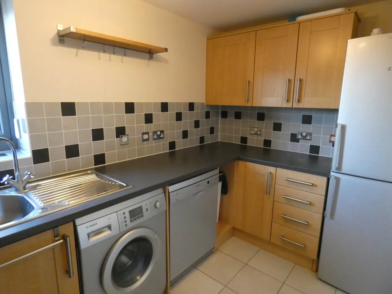 Broughton, Milton Keynes, MK10, photo 3