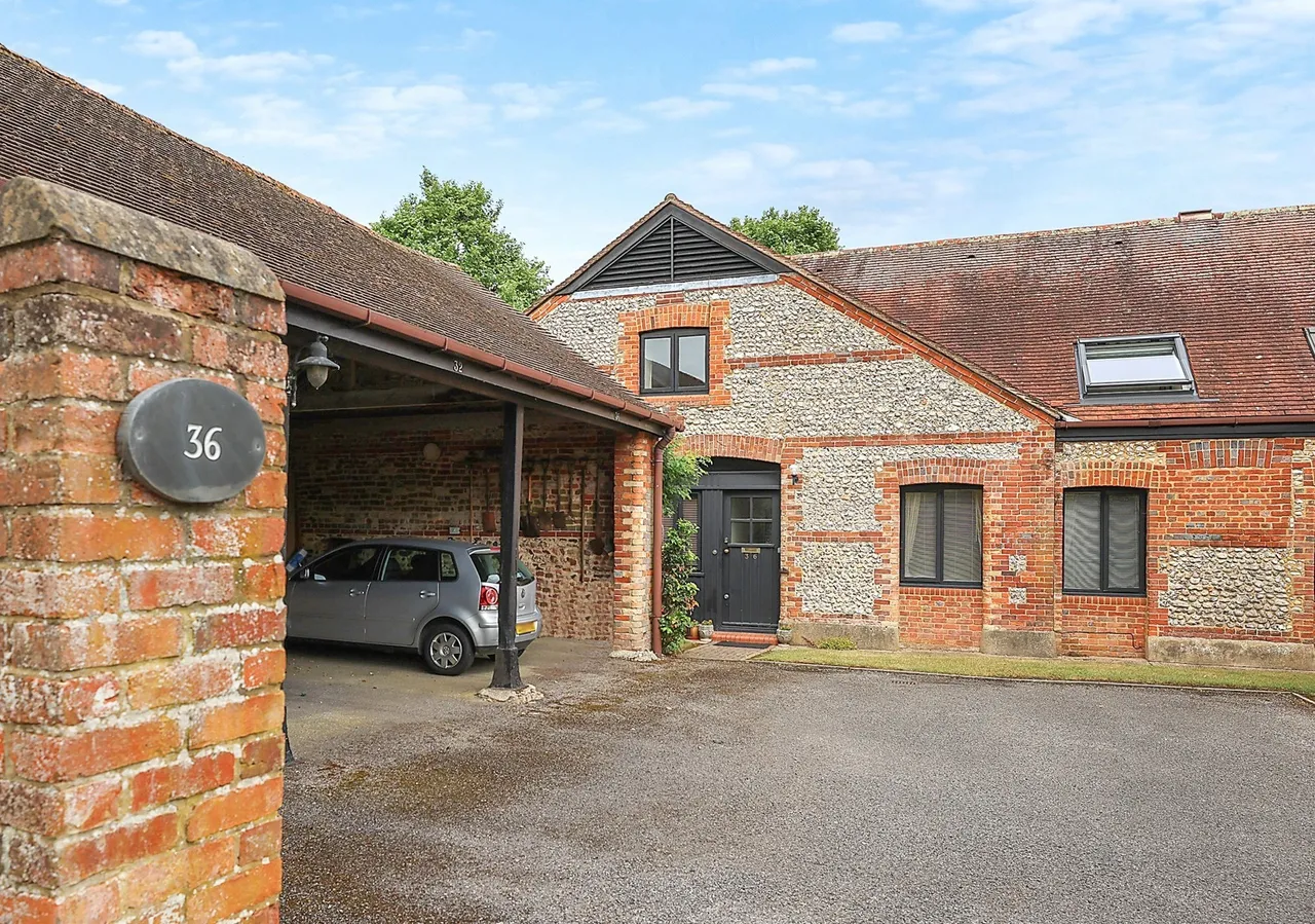 Glebe Road, Dorking, RH4, photo 9