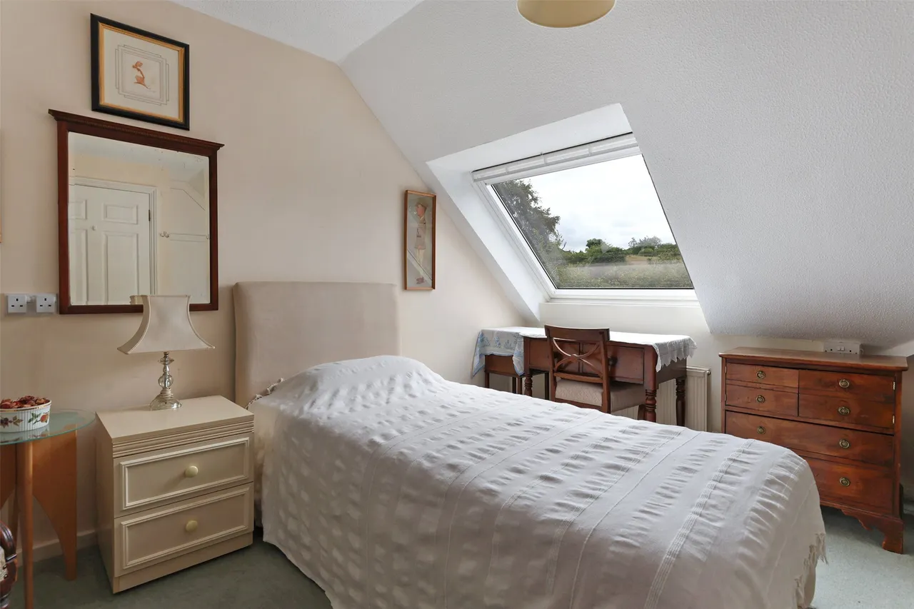 Glebe Road, Dorking, RH4, photo 8