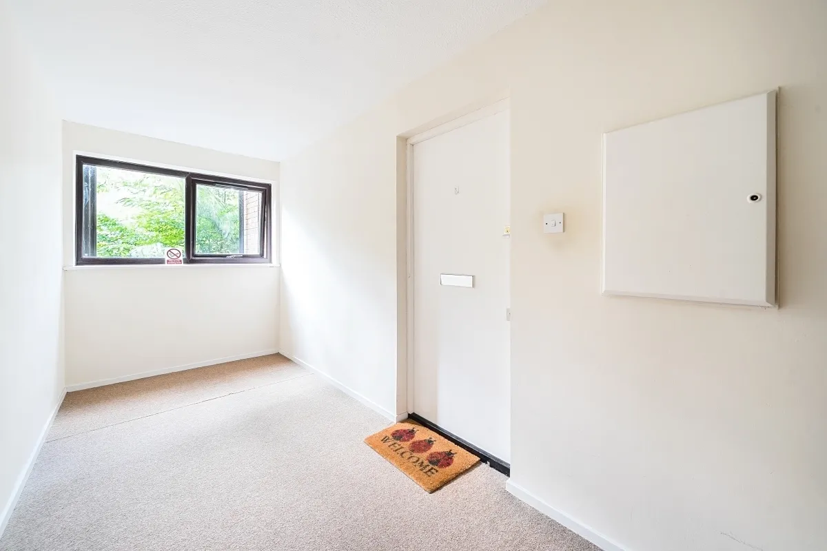 Clarendon Road, AL5, photo 18