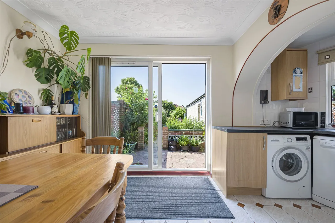 Elsa Road, Welling, DA16, photo 16