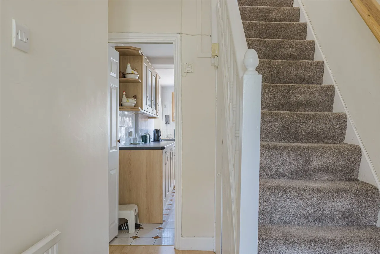 Elsa Road, Welling, DA16, photo 27