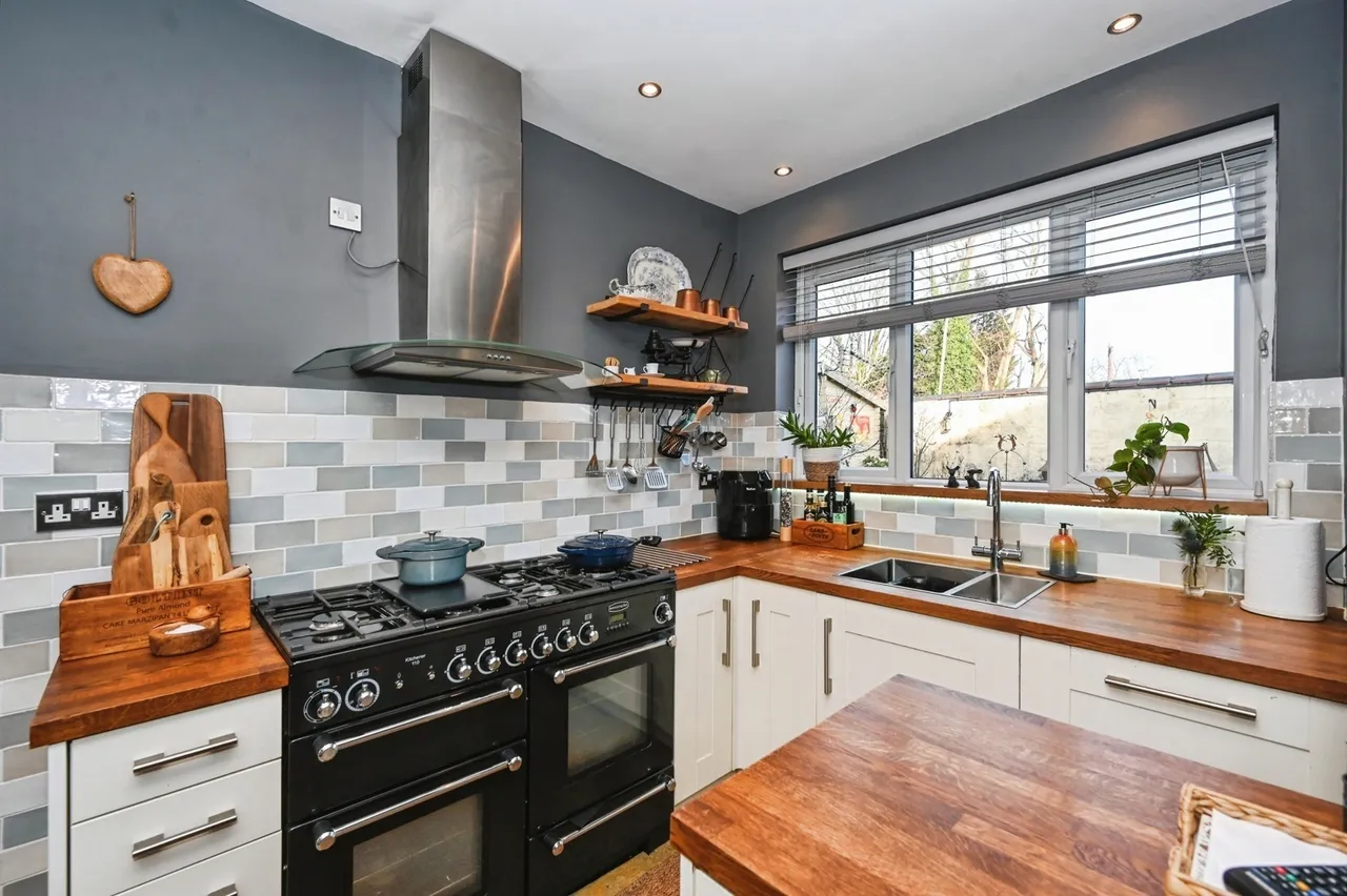 Liverpool Road, Great Sankey, Warrington, Cheshire, WA5, photo 12