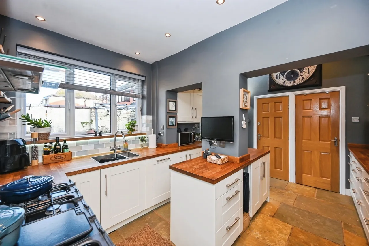 Liverpool Road, Great Sankey, Warrington, Cheshire, WA5, photo 15