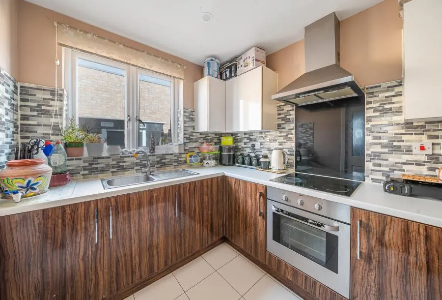 Esquiline Lane, Mitcham, CR4, photo 4