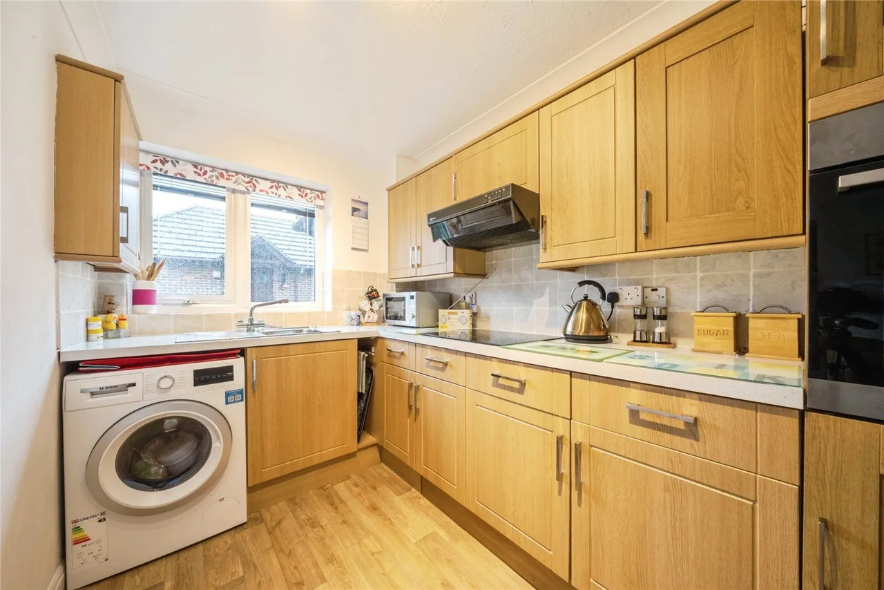 Alexandra Road, Heathfield, TN21, photo 17