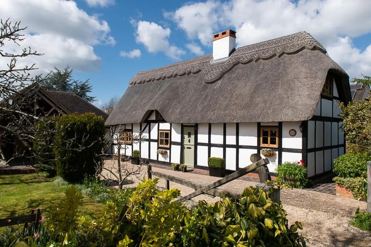 house for sale, Main Street, Bishampton, WR10