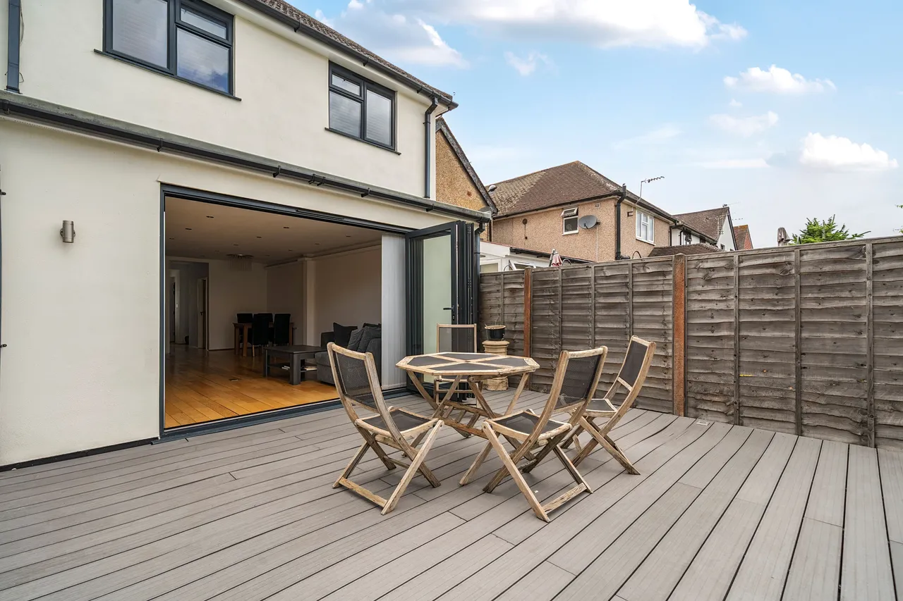 Bourneside Road, Addlestone, KT15, photo 14