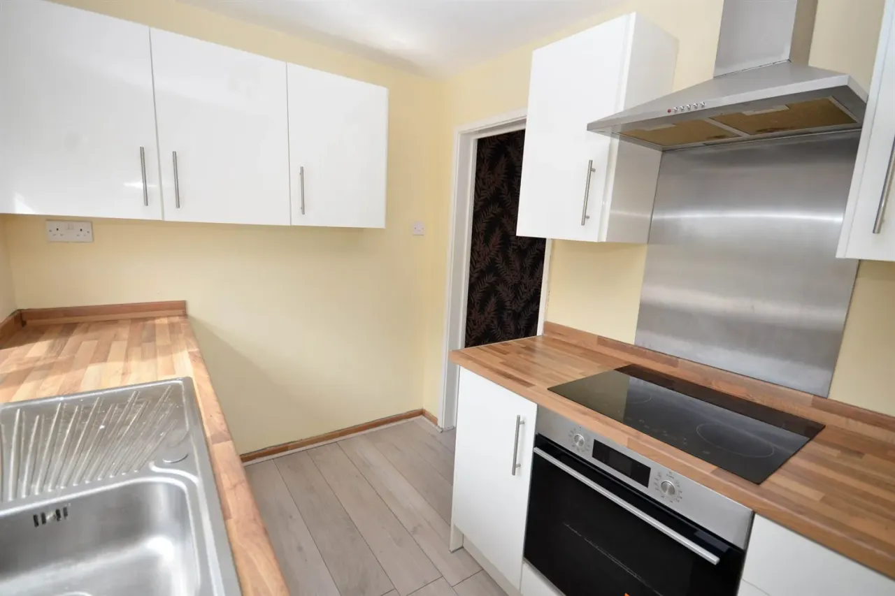 Ripon Square, Fellgate, NE32, photo 8