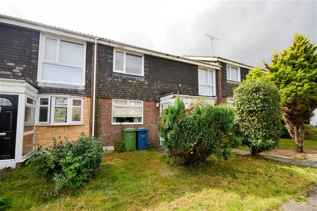 2 bed flat to rent, Ripon Square, Fellgate, NE32