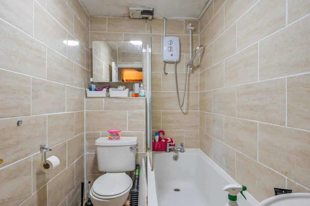 12 Wharf View Court, 12 Blair Street, London, photo 6