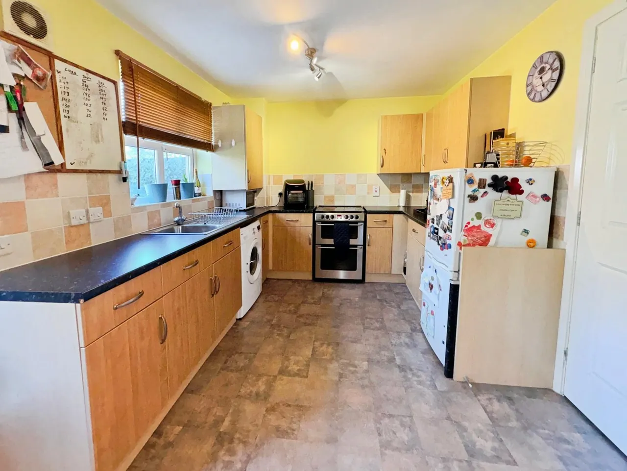 Diamond Close, Nottingham, NG10, photo 4