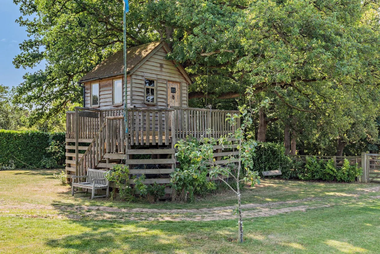 The Haven, Billingshurst, West Sussex, RH14 9BE, photo 11