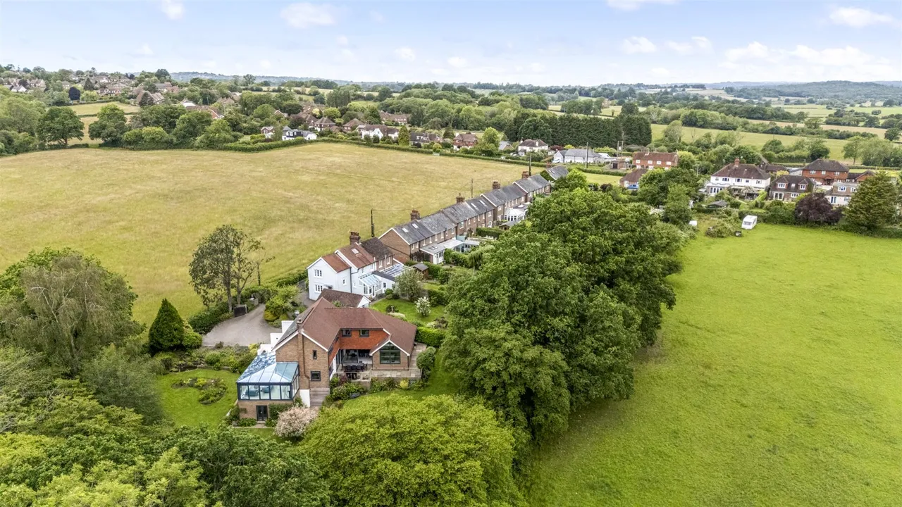 Greenfield Road, Burwash, TN19 7BX, photo 39