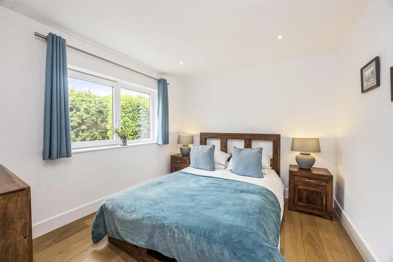 Greenfield Road, Burwash, TN19 7BX, photo 13