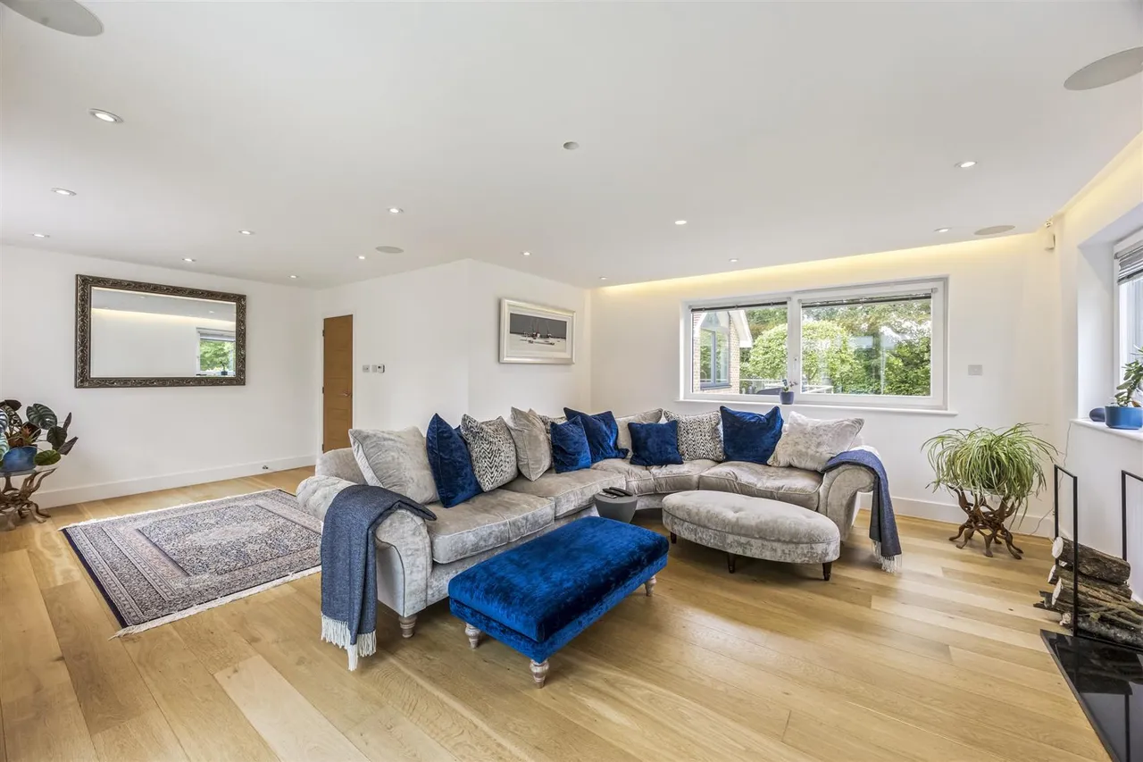 Greenfield Road, Burwash, TN19 7BX, photo 8