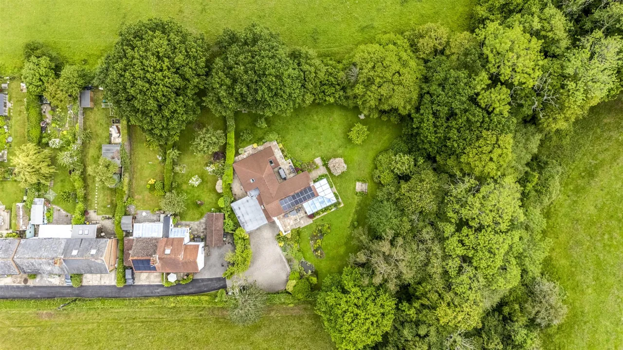 Greenfield Road, Burwash, TN19 7BX, photo 35