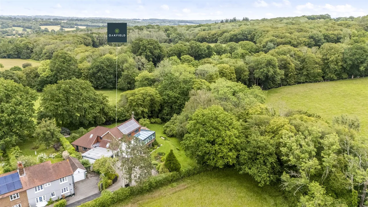 Greenfield Road, Burwash, TN19 7BX, photo 38