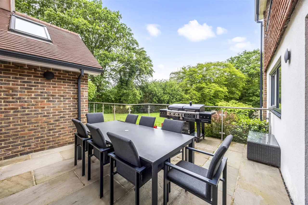 Greenfield Road, Burwash, TN19 7BX, photo 31