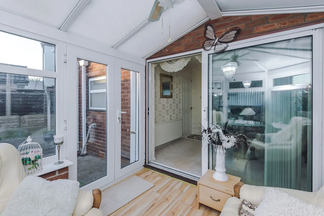 Kinross Avenue, Ashton-In-Makerfield, WN4, photo 13