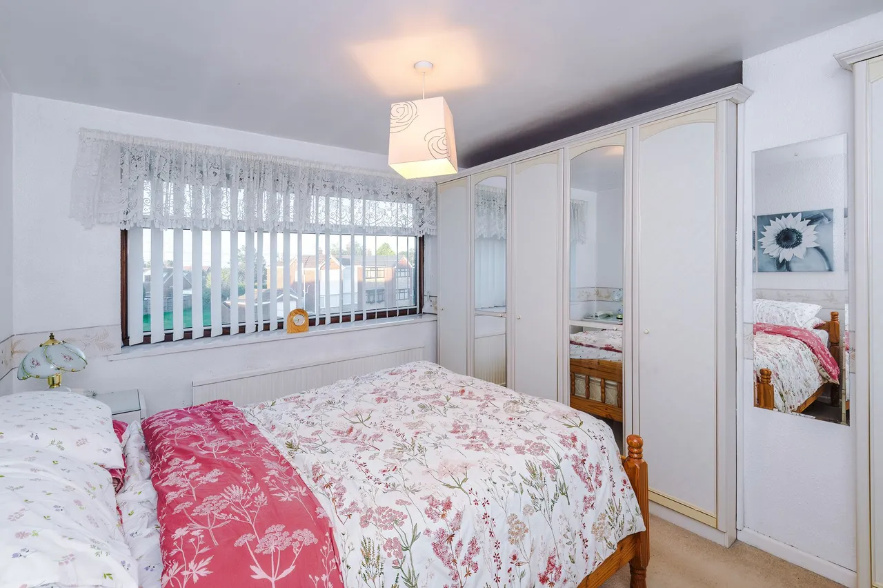 Kinross Avenue, Ashton-In-Makerfield, WN4, photo 18