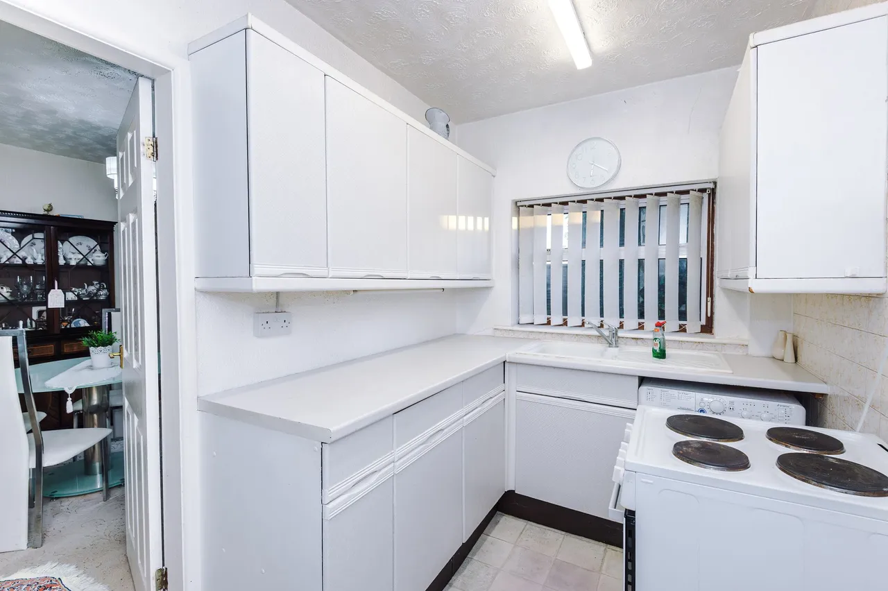 Kinross Avenue, Ashton-In-Makerfield, WN4, photo 8
