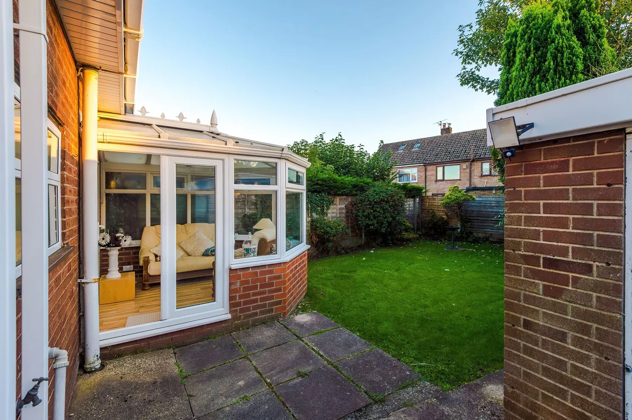 Kinross Avenue, Ashton-In-Makerfield, WN4, photo 28